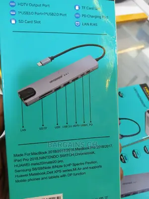 Type-C Multi-Port Hub 8 in 1