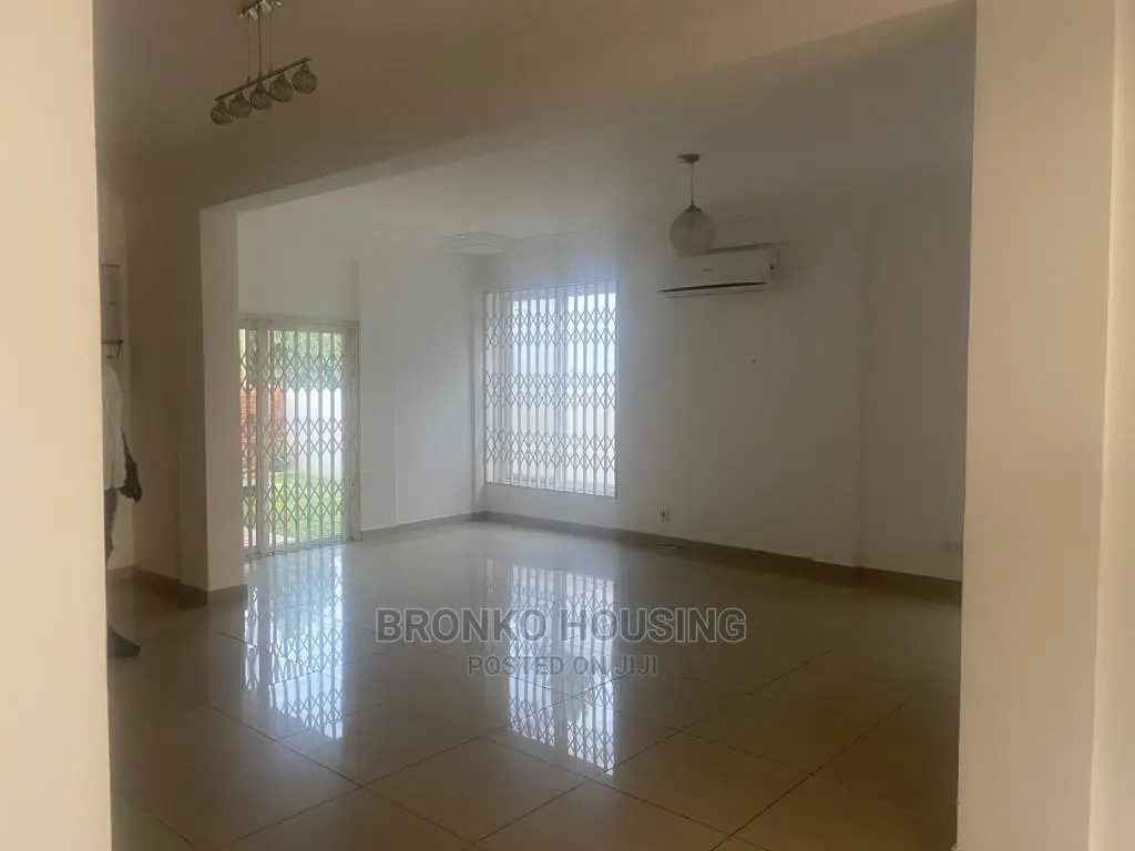 4bdrm House in Bronko Housing, Airport Residential Area for rent