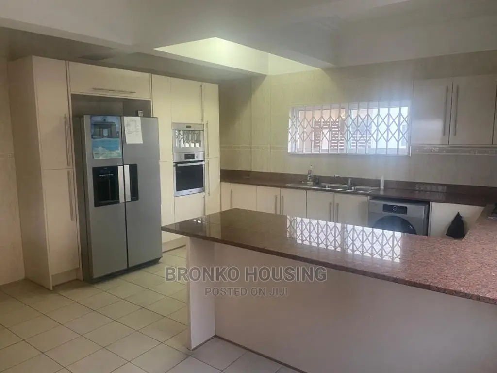 4bdrm House in Bronko Housing, Airport Residential Area for rent