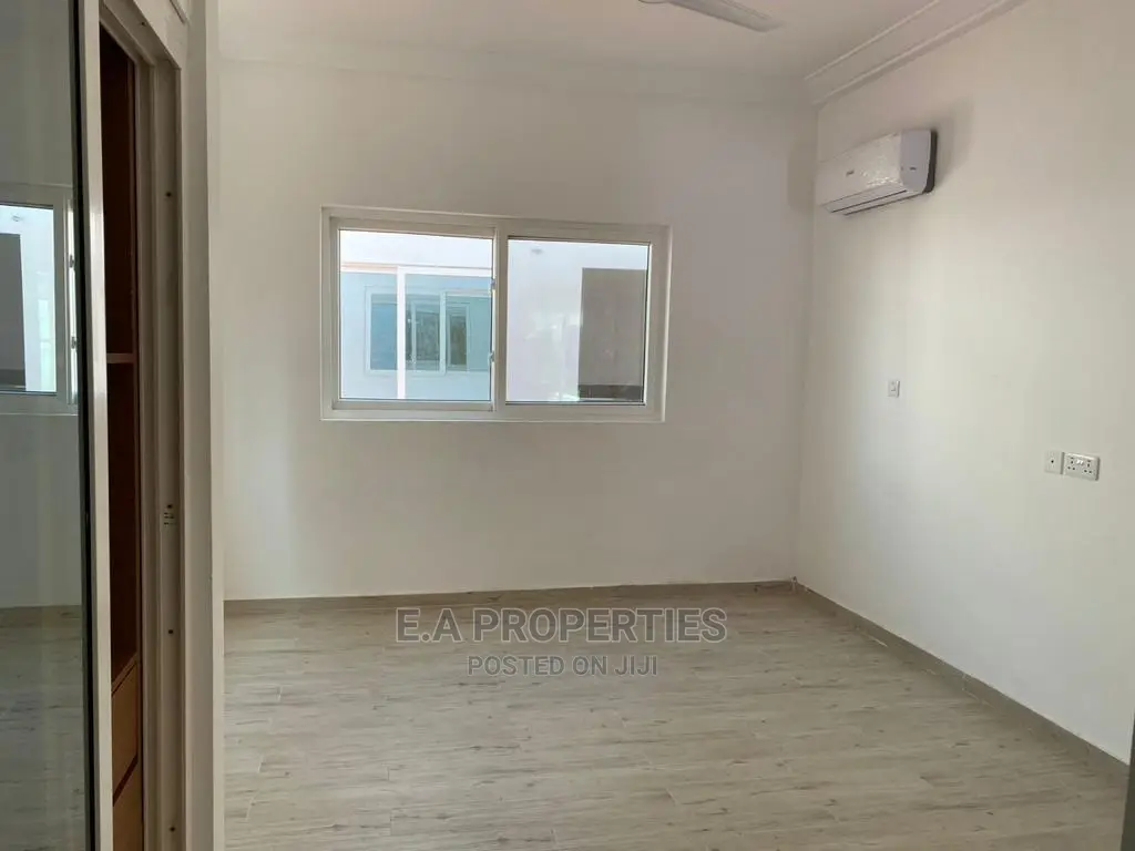5bdrm House in E a Propertis, Airport Residential Area for Rent