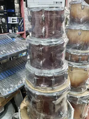 Tama 5-Piece Drum Set - Wine Color