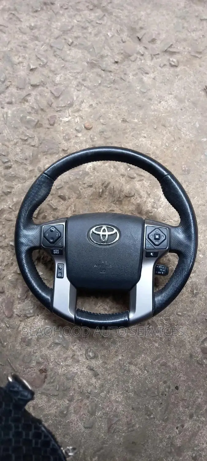 Toyota Tundra 2012-2020 STEERING WHEEL AIRBAG in Stock