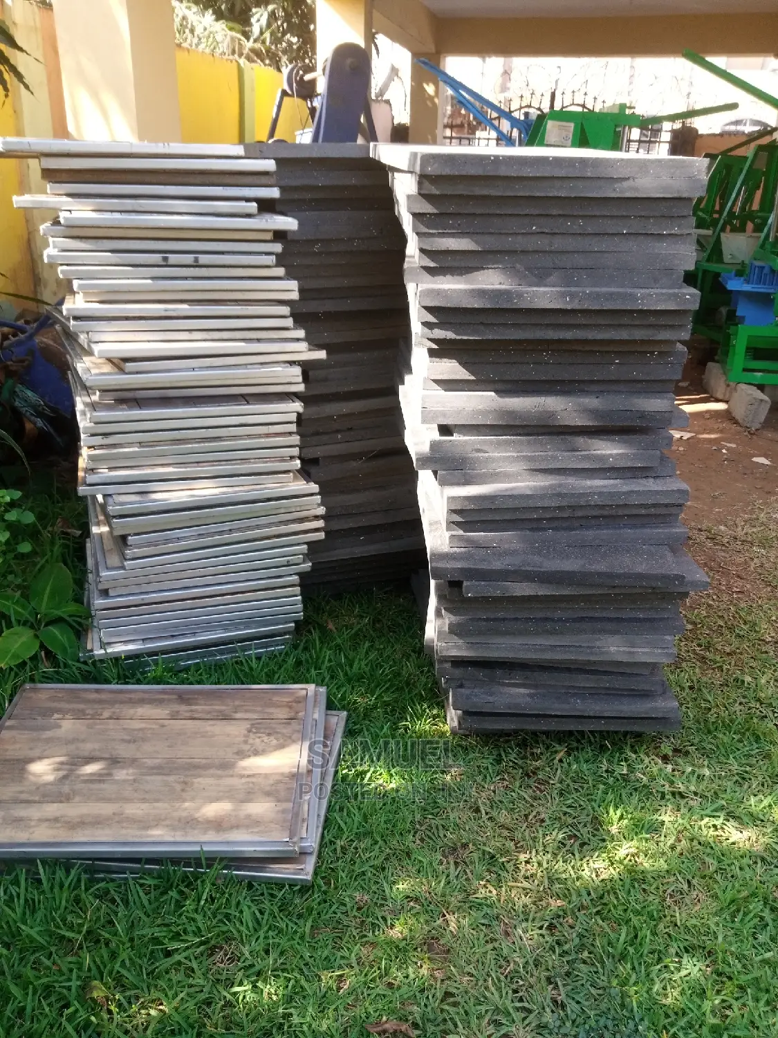 Rubber Pallets for Block Factory