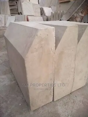 Quality Garden/ Roadside Kerbs for Sale