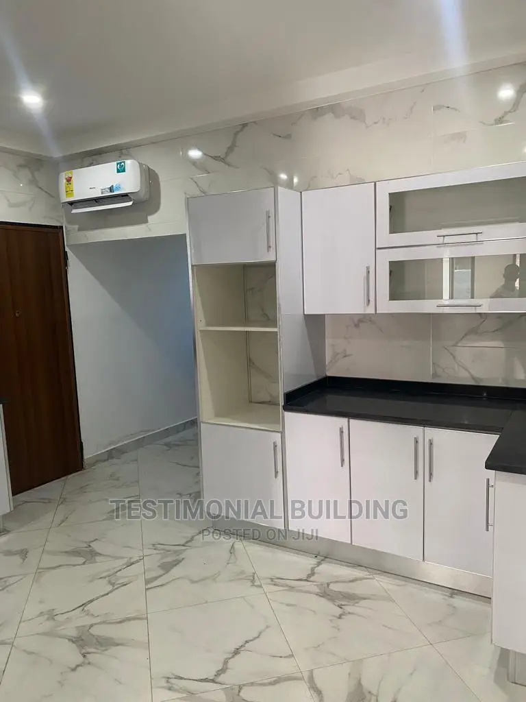 6bdrm House in Testimonial Building, East Legon for Rent