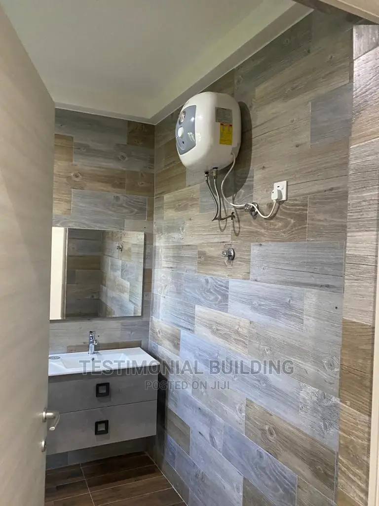 6bdrm House in Testimonial Building, East Legon for Rent