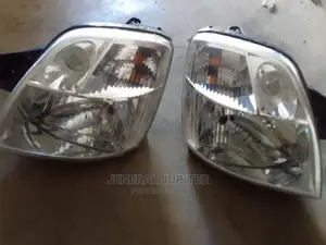 Kia Picanto/Morning 2005-6 Headlight Pair.