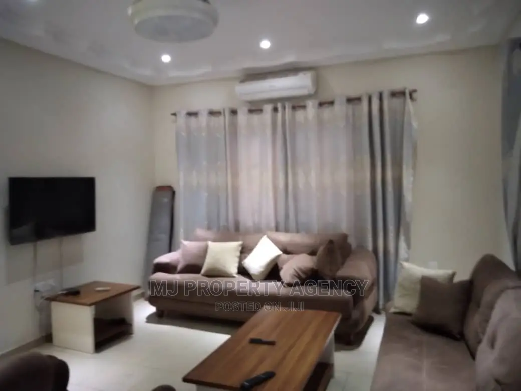 Furnished 3bdrm House in Devtraco Estate, Tema Metropolitan for sale