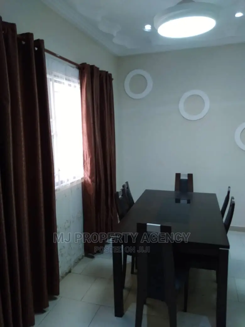 Furnished 3bdrm House in Devtraco Estate, Tema Metropolitan for sale