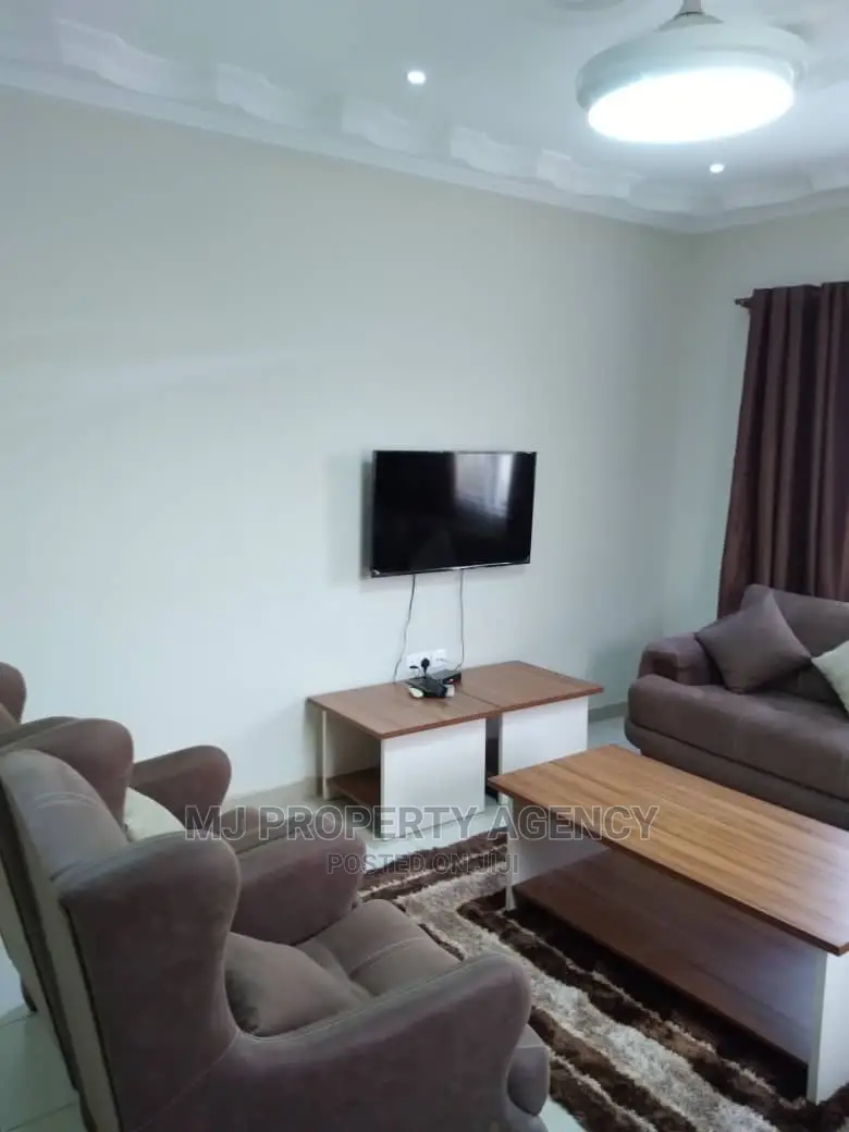 Furnished 3bdrm House in Devtraco Estate, Tema Metropolitan for sale