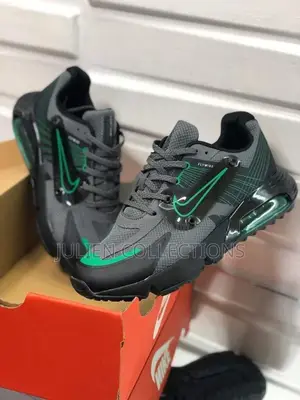 Nike Air Max Fly Wire