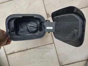 2017-2021 Chevrolet Cruze Fuel Tank Cover