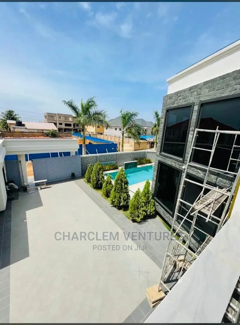 4bdrm Duplex in Priscilla Agent, East Legon for Sale