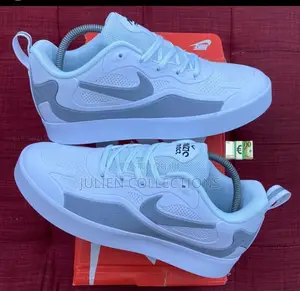 Nike React White Gruy