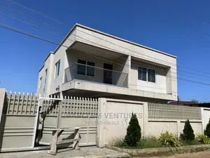 3bdrm House in Accra Metropolitan for Sale