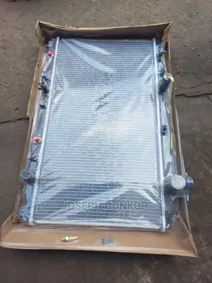 Camry 2007,2008,2009,2010,2011 Radiator Tank