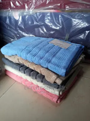 100% Cotton Bath Towel