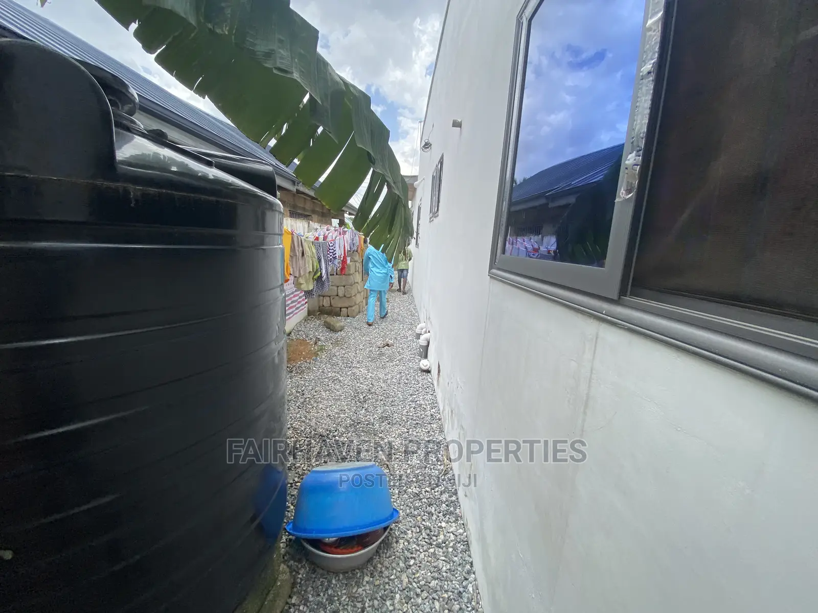 2bdrm House in Ofankor - Barrier for sale