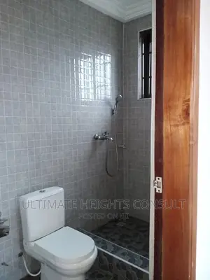 2bdrm Apartment in Kwashieman Hong Kong for rent