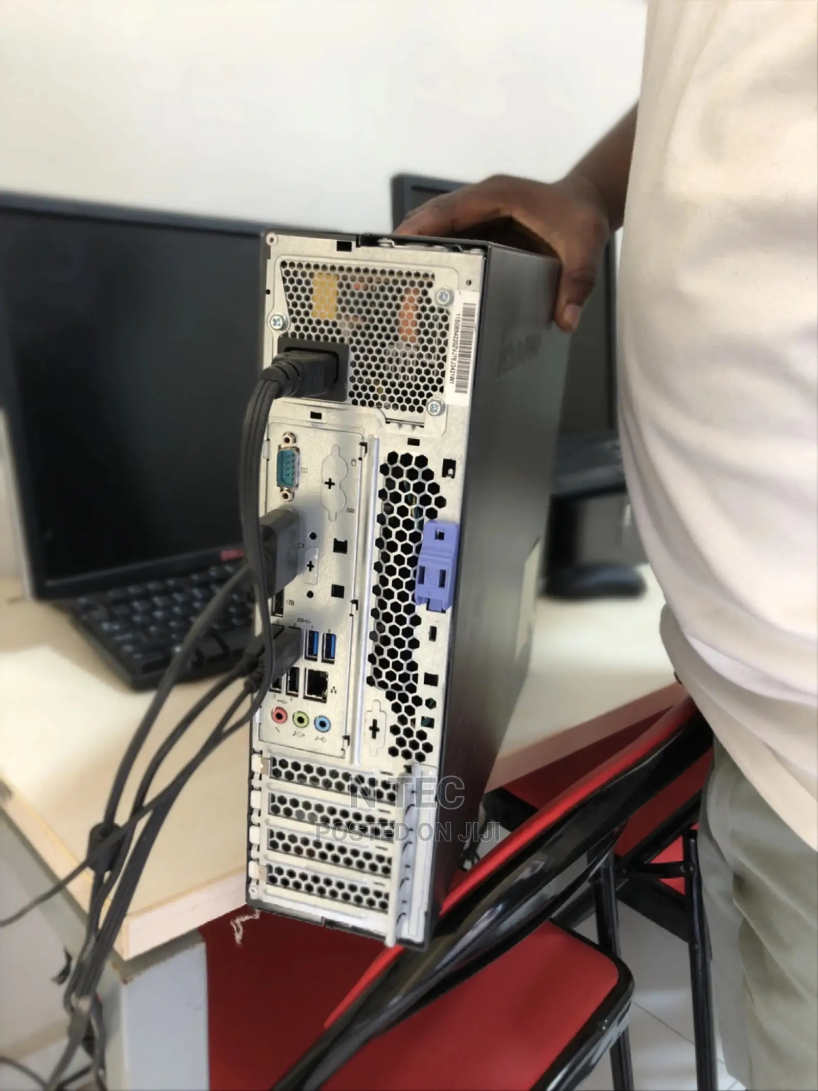 Desktop Computer Lenovo ThinkCentre M93 4GB Intel Core I5 HDD 500GB