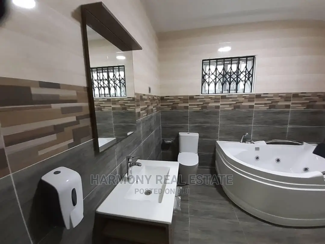 4bdrm House in Abelemkpe for rent