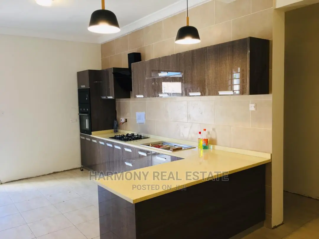 4bdrm House in Abelemkpe for rent