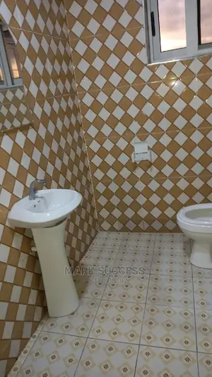 1bdrm Apartment in Toll Booth for rent