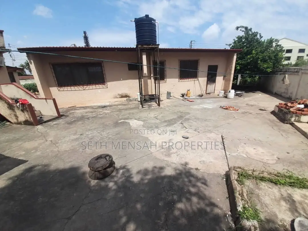 5bdrm House in 5 Bedroom House for for Sale