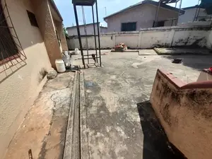5bdrm House in 5 Bedroom House for for Sale