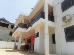 5bdrm House in Skm, Adjiriganor for Rent