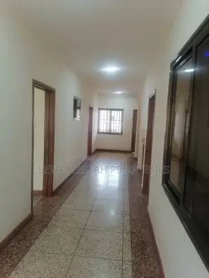 5bdrm House in Skm, Adjiriganor for Rent