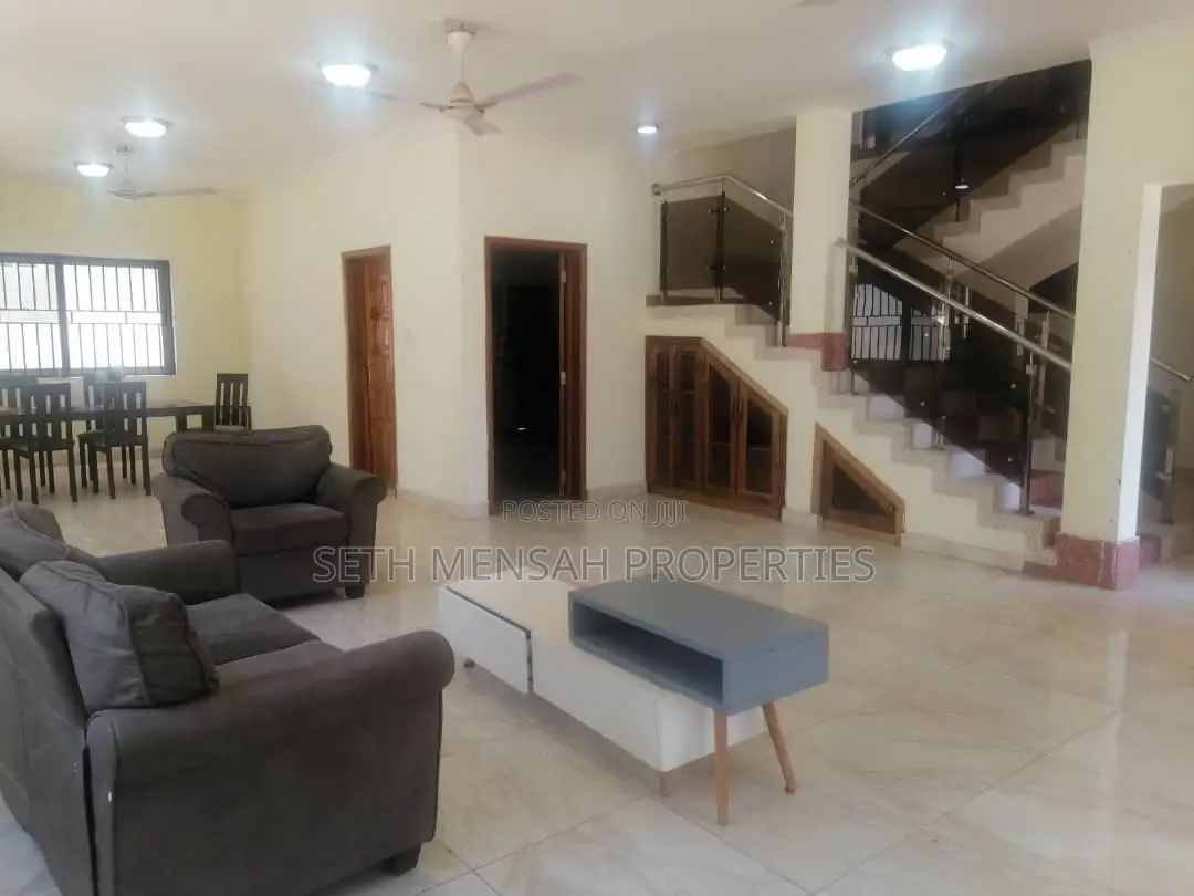 5bdrm House in Skm, Adjiriganor for Rent