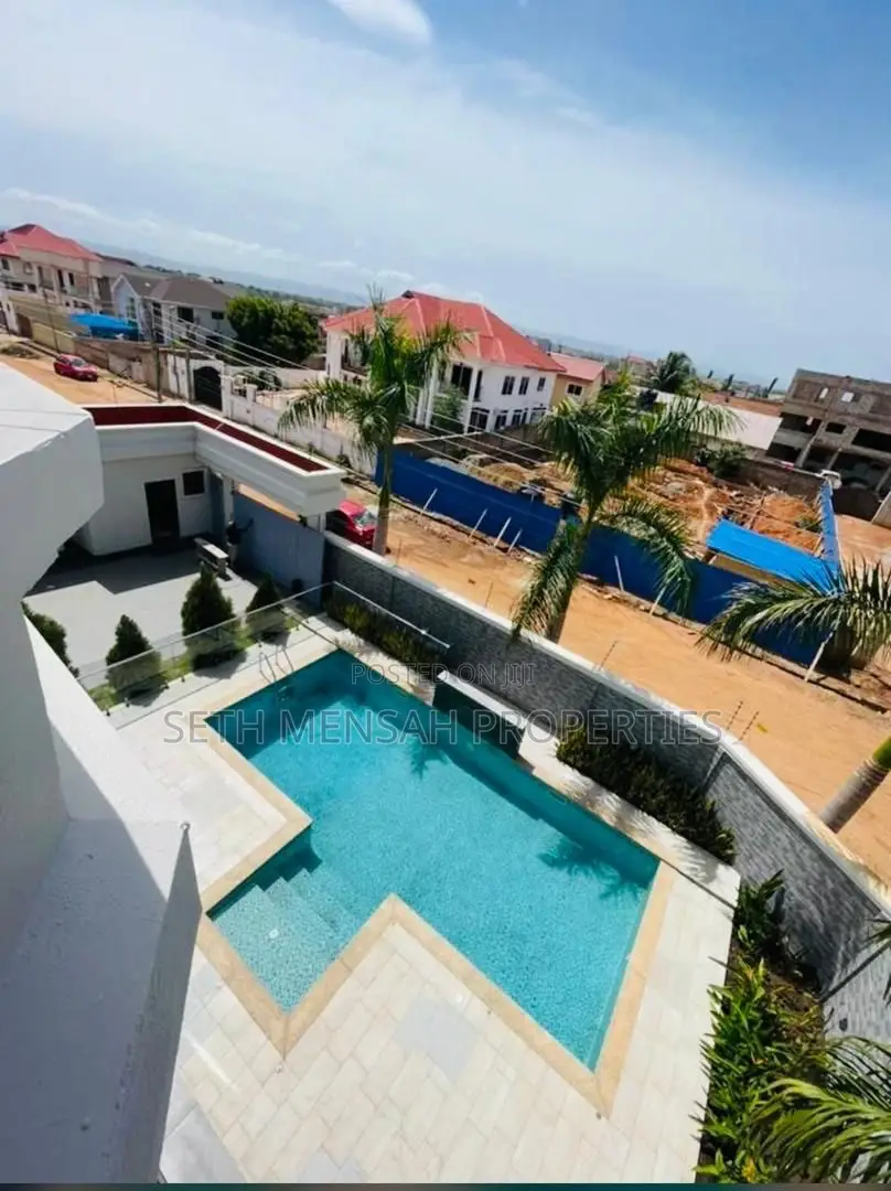 5bdrm Mansion in Skm Property, East Legon for Sale