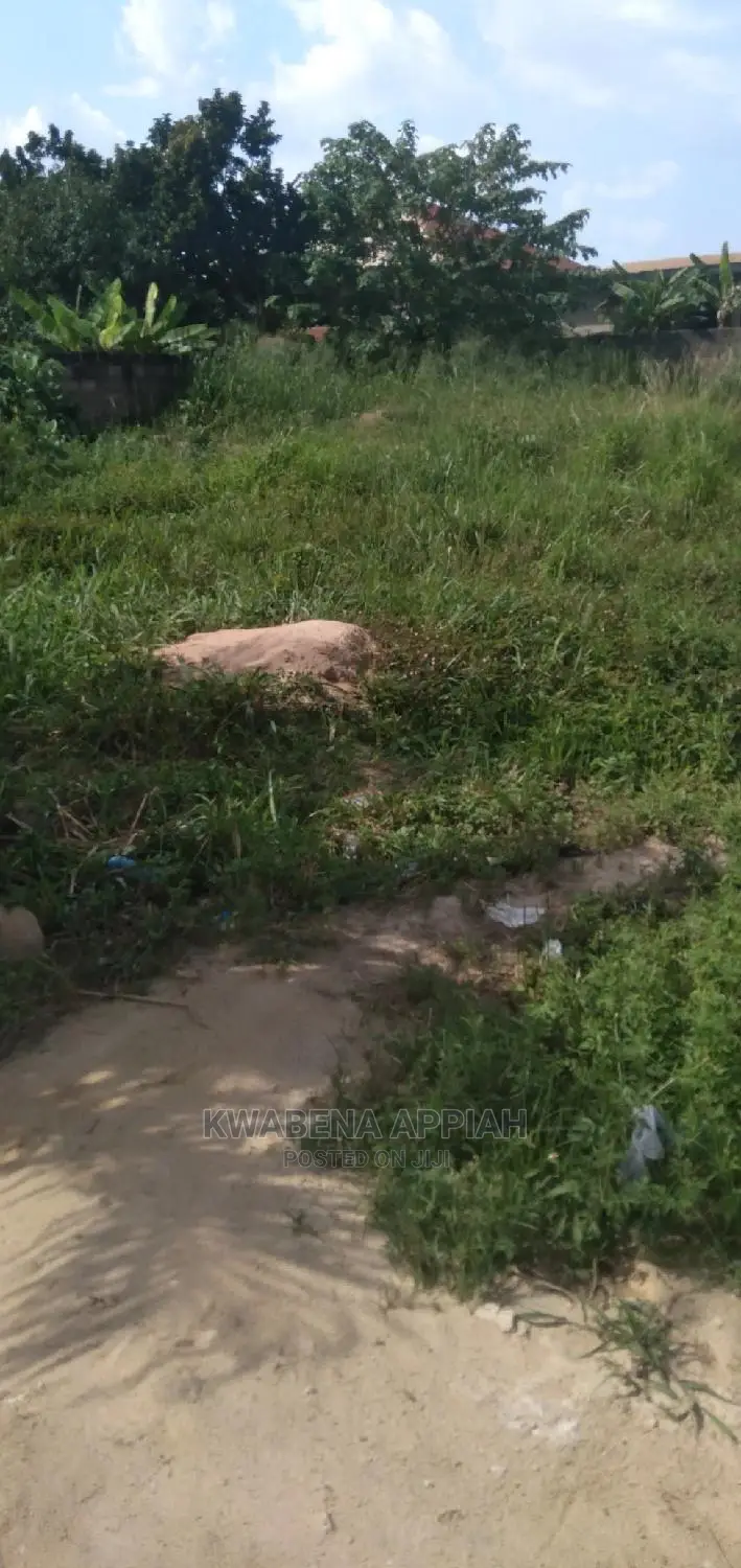 Plot of Land at Emina Is on Sales