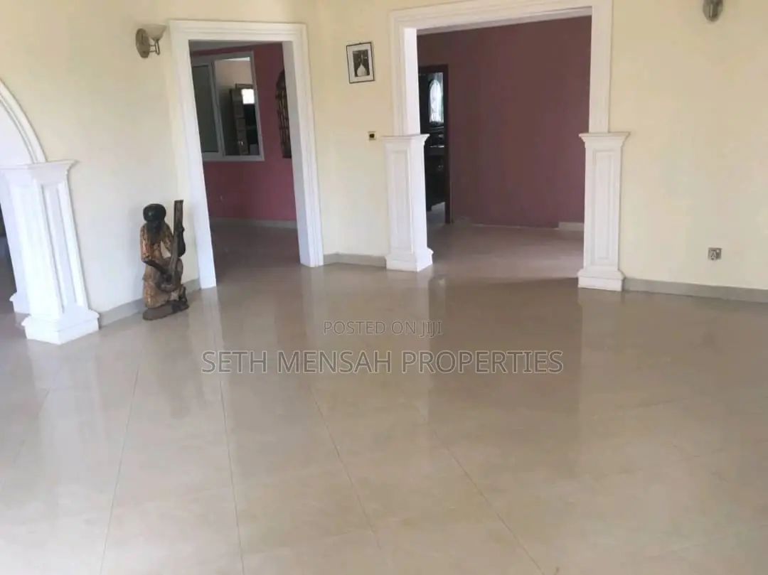 3bdrm House in Skm Property 3, Oyarifa for Sale