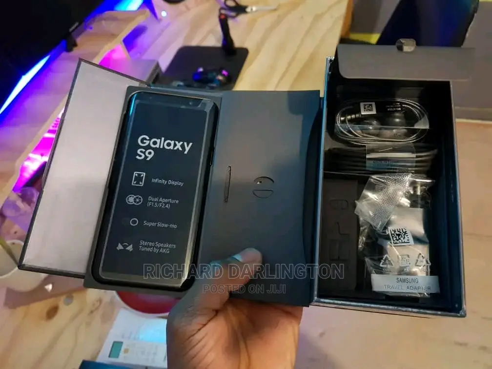 New Samsung Galaxy S9 64 GB Black