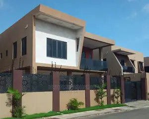 4bdrm Townhouse / Terrace in Bronko Housing, Manet Junction for Rent