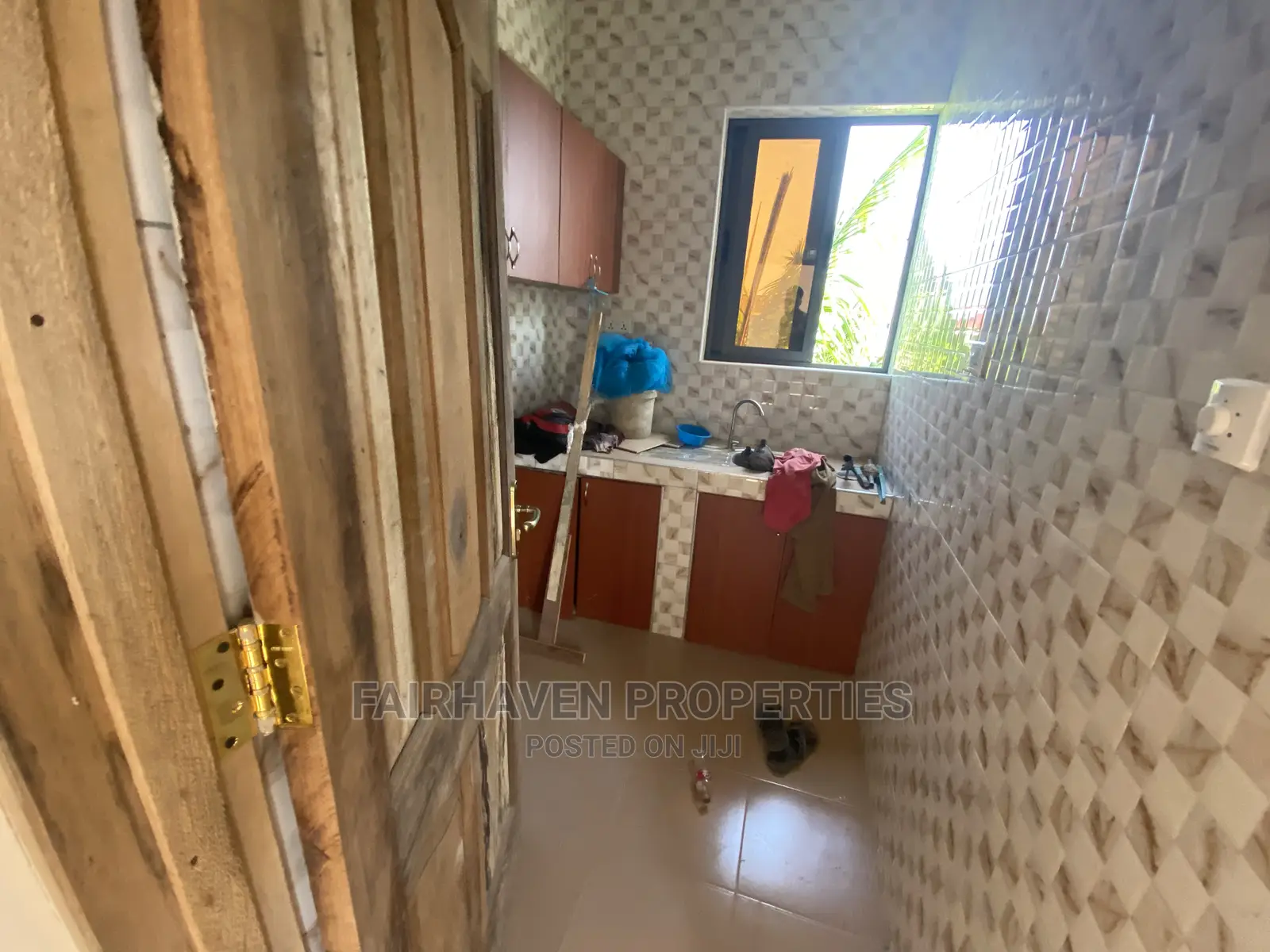 1bdrm Apartment in Tseaddo, Labadi for rent