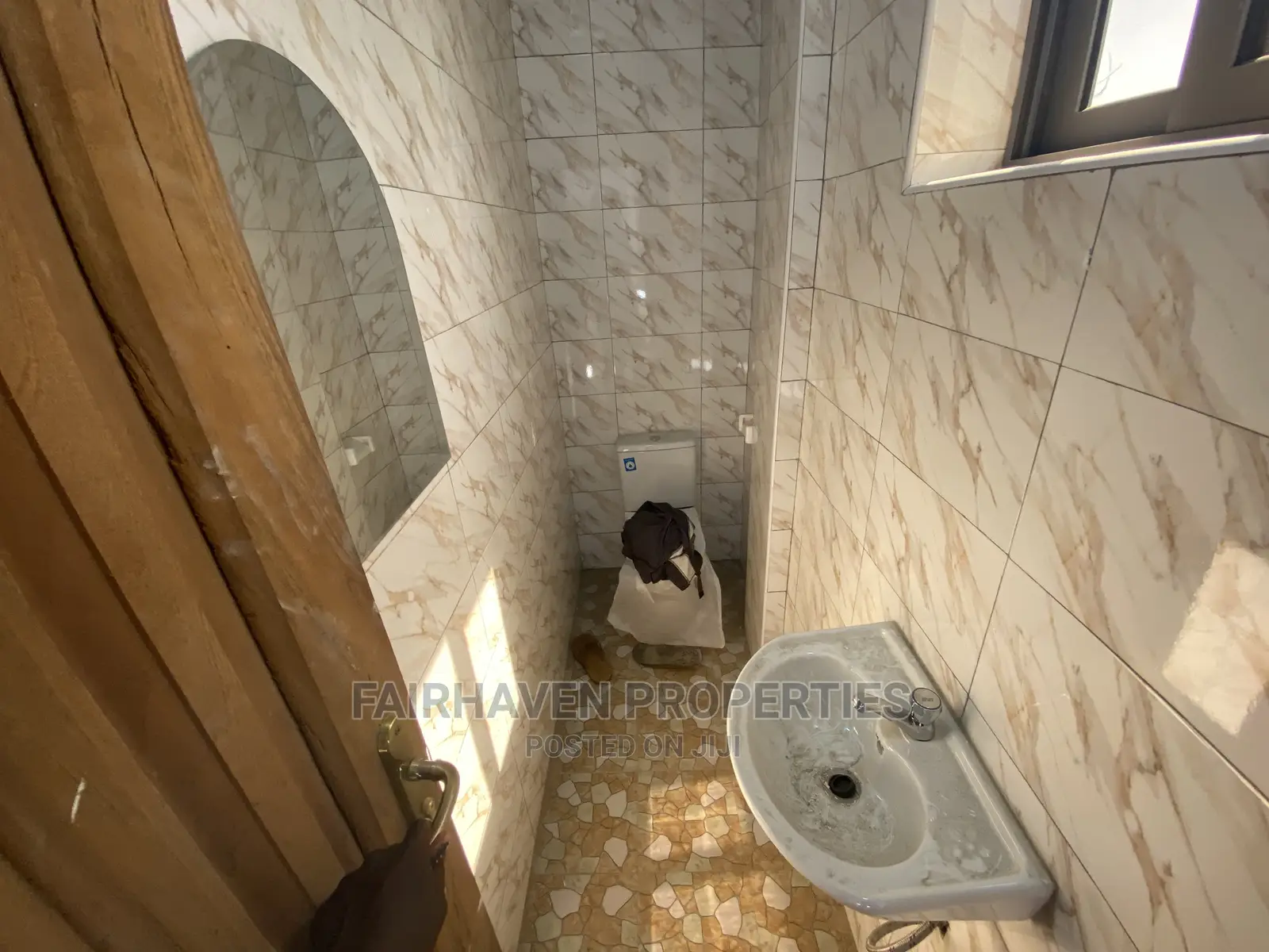 1bdrm Apartment in Tseaddo, Labadi for rent