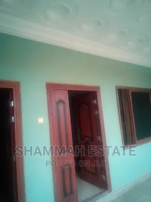 3bdrm Apartment in Aiding Estate, Sunyani Municipal for rent