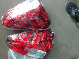 Toyota Hilux/Vigo 2015/18 Tail Light Pair.