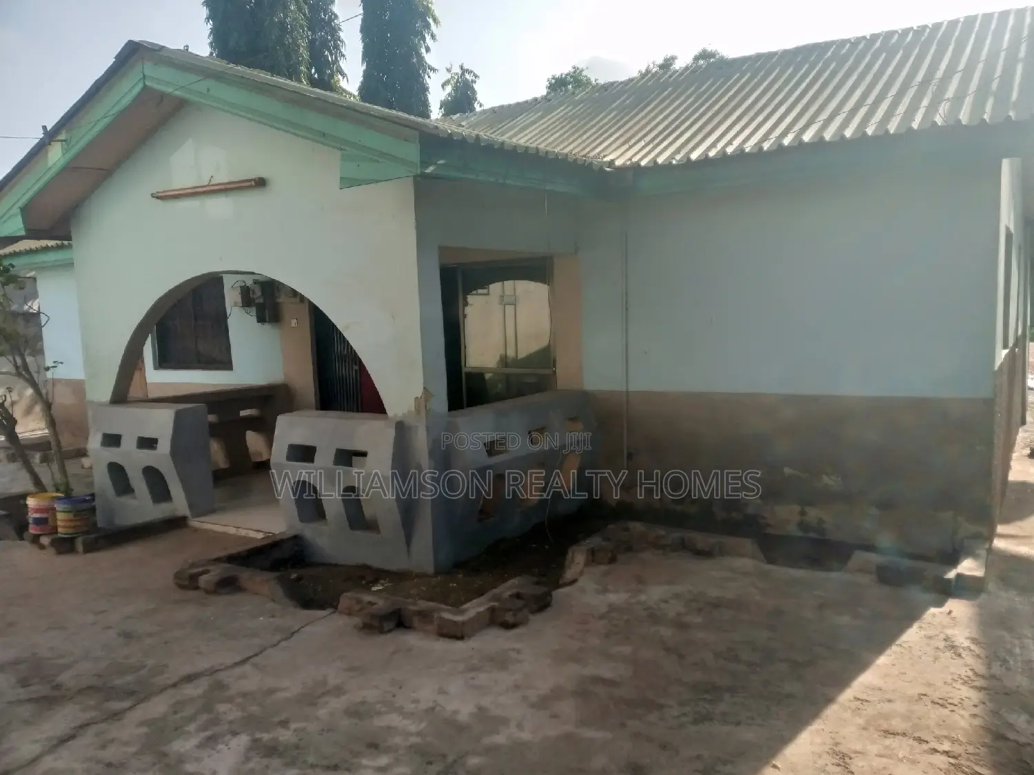 1bdrm Apartment in Kotobabi Area, Spintex for rent
