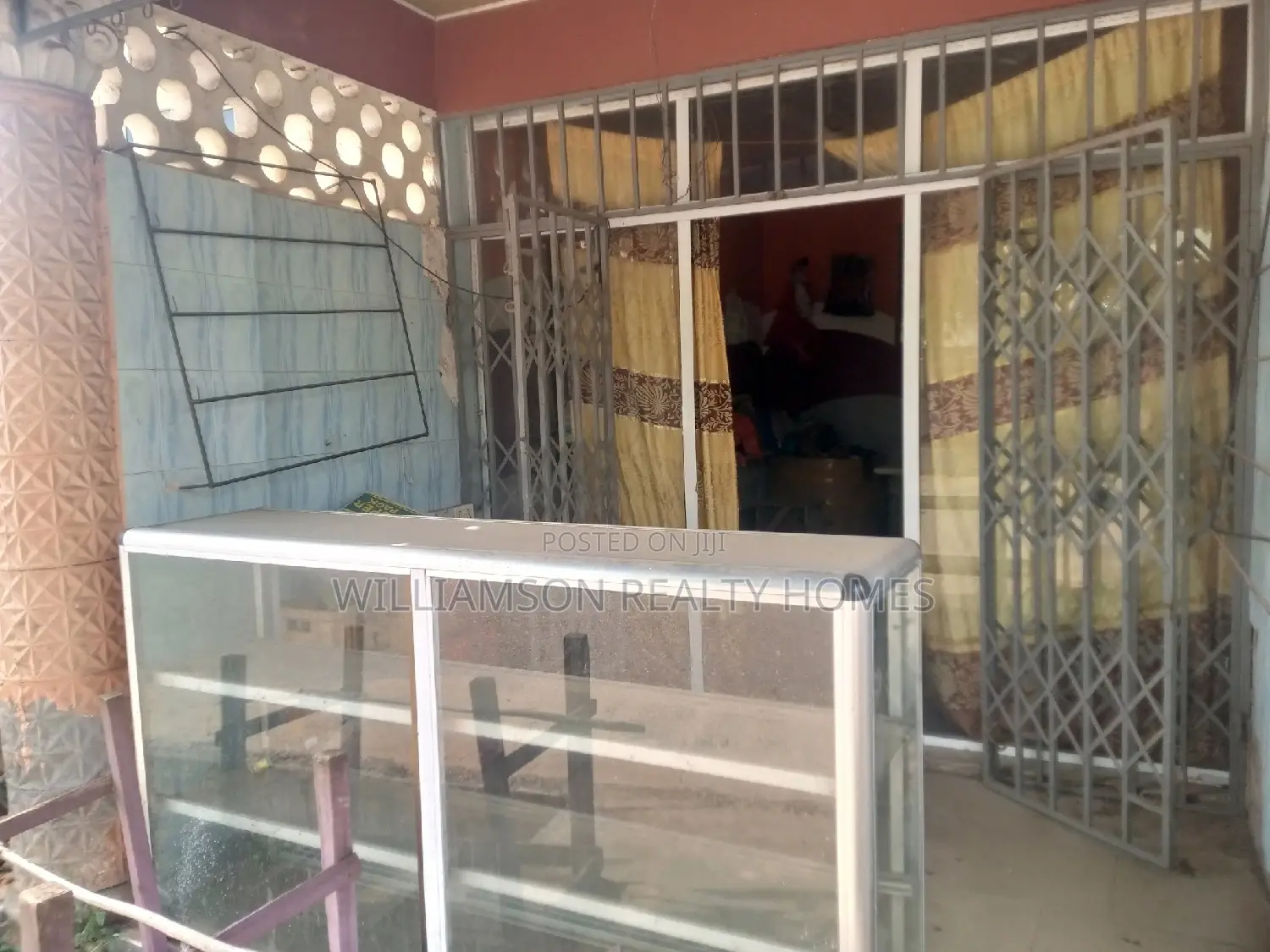 Business/Shop/Office Space for Rent