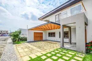5bdrm House in Spintex for Sale