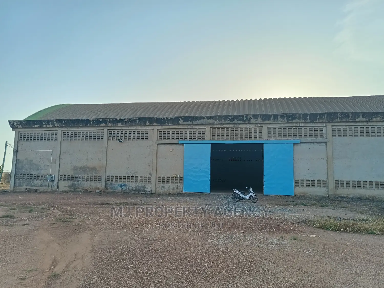 5500sqm 3500sqm Warehouse at Tema
