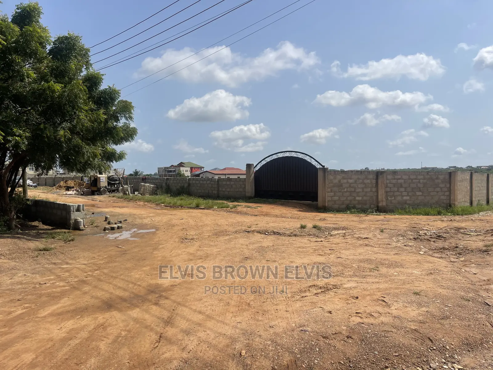Roadside 6 Plot for Sale at East Legon Hills