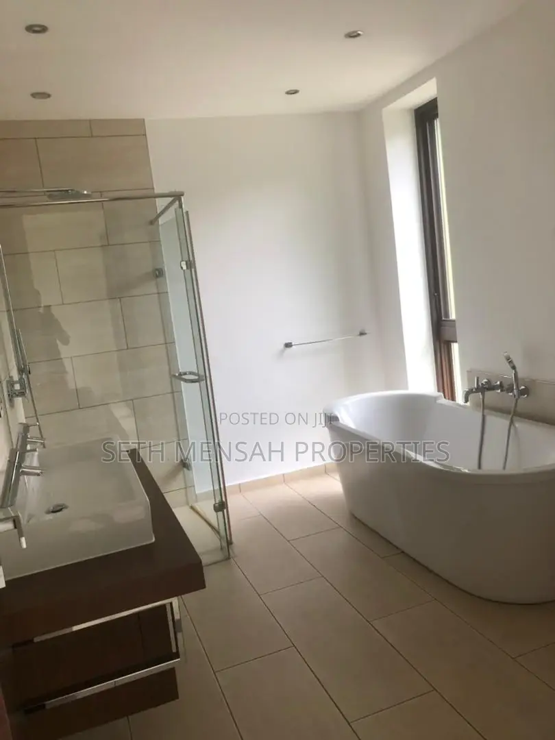 Furnished 3bdrm Apartment for Rent