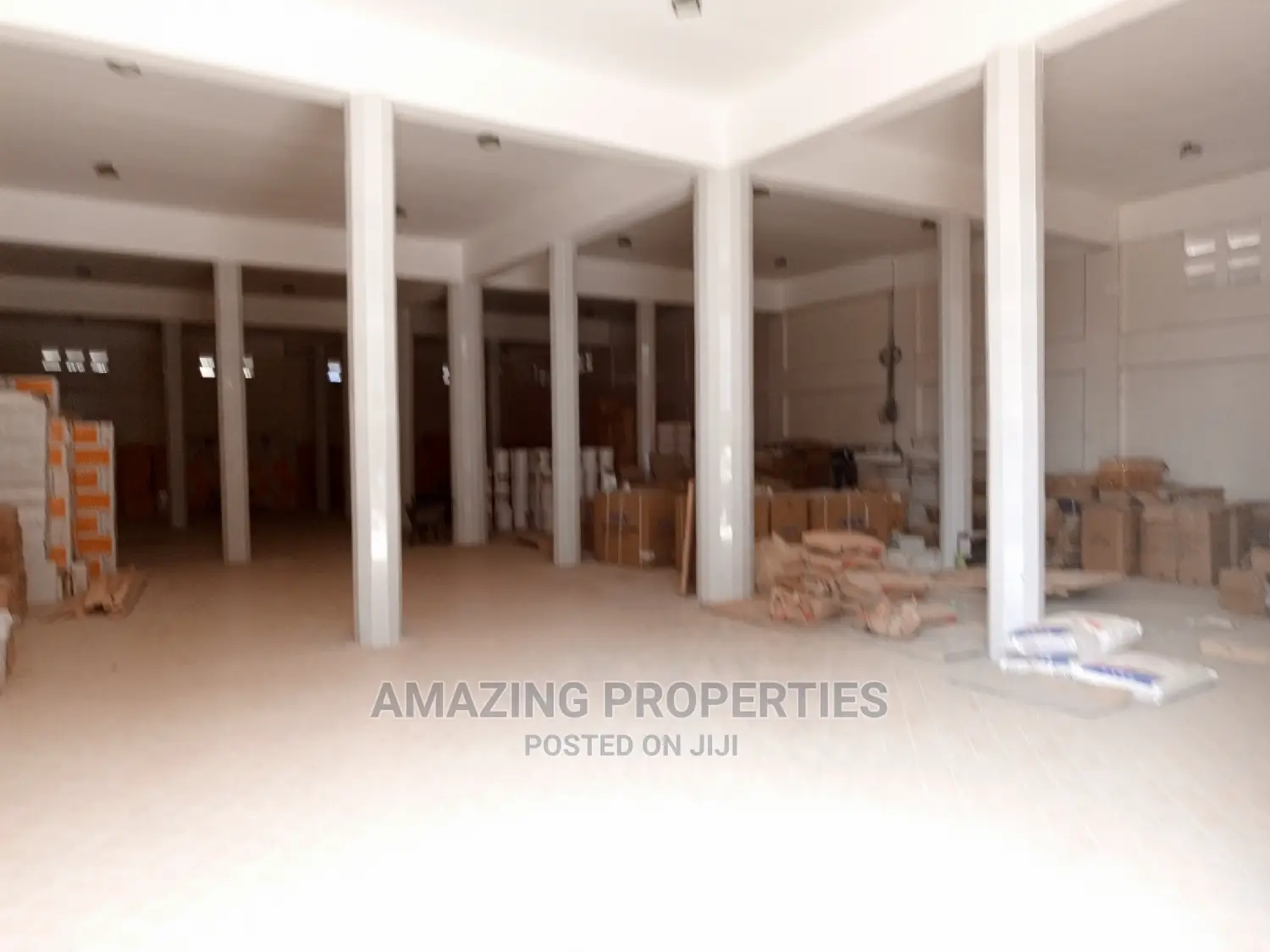 For Rent 500sqm We're House at Achimota