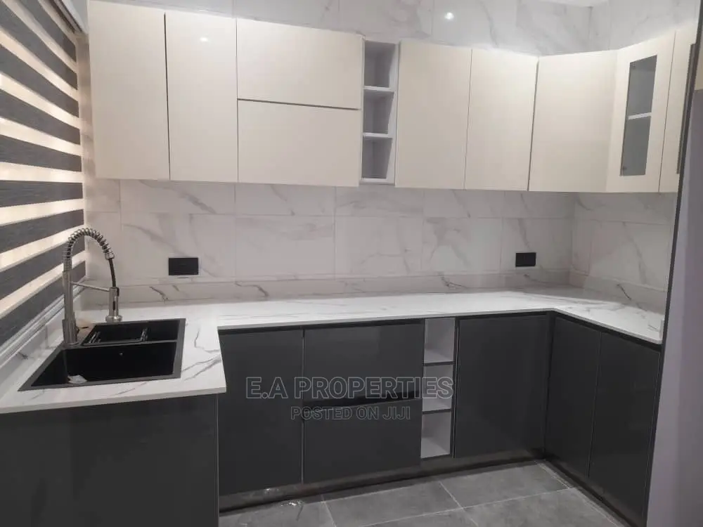 3bdrm House in E a Properties, Ghana Flag for Rent