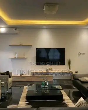 6bdrm House in East Legon for Sale
